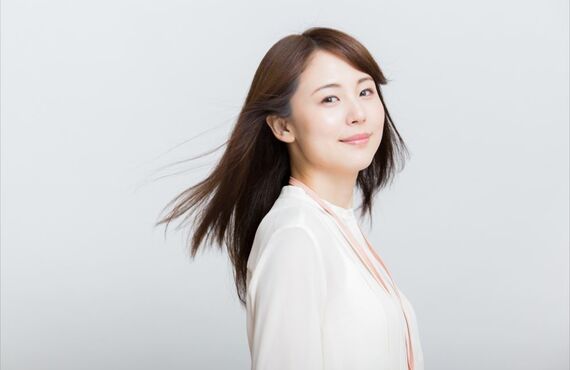 広陵町にある美容室では縮毛矯正でくせ毛のお悩みをケアしております